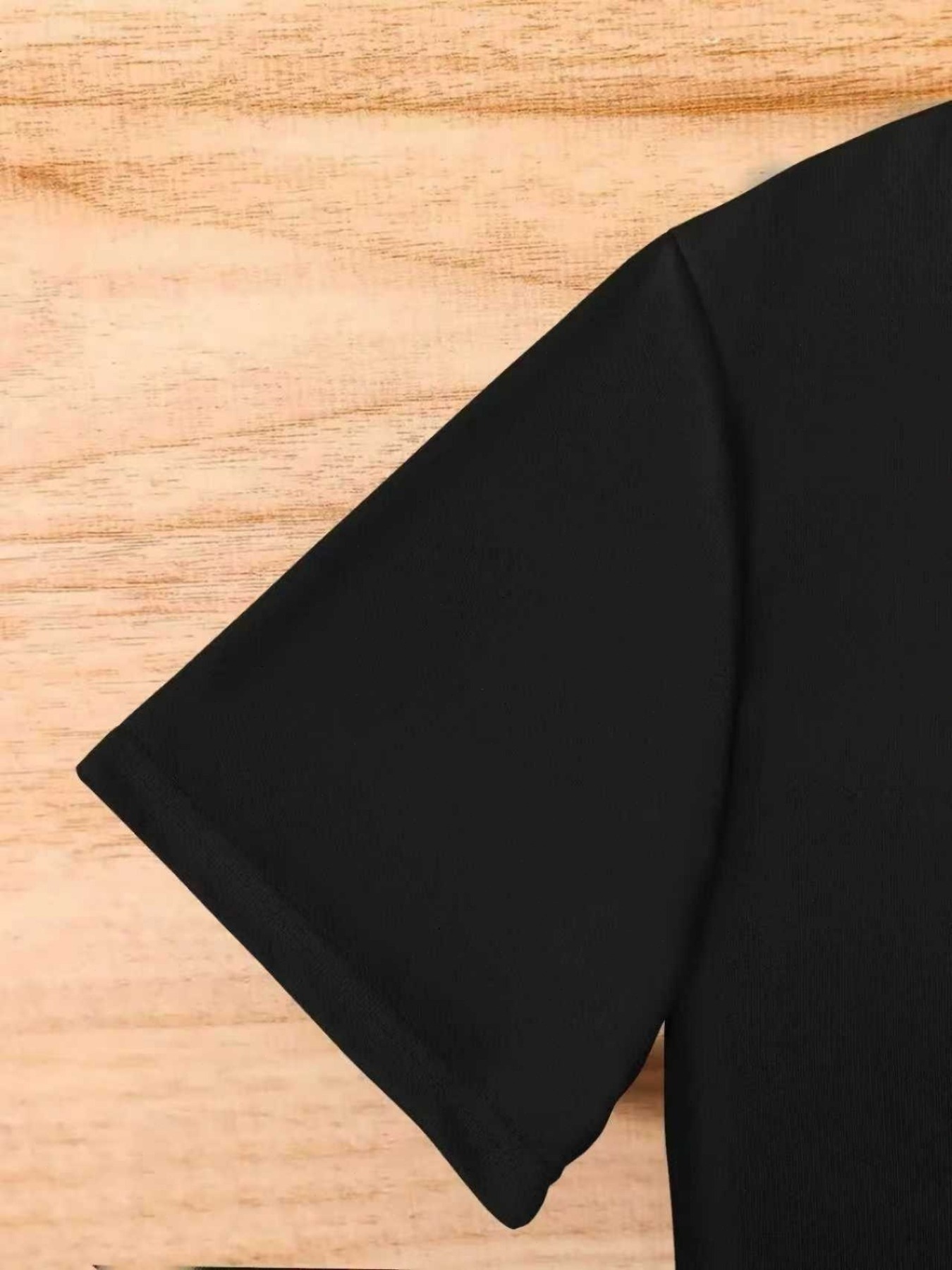 The men's short-sleeved shirt  - đánh giá và giá Summer Clothing Must Haves